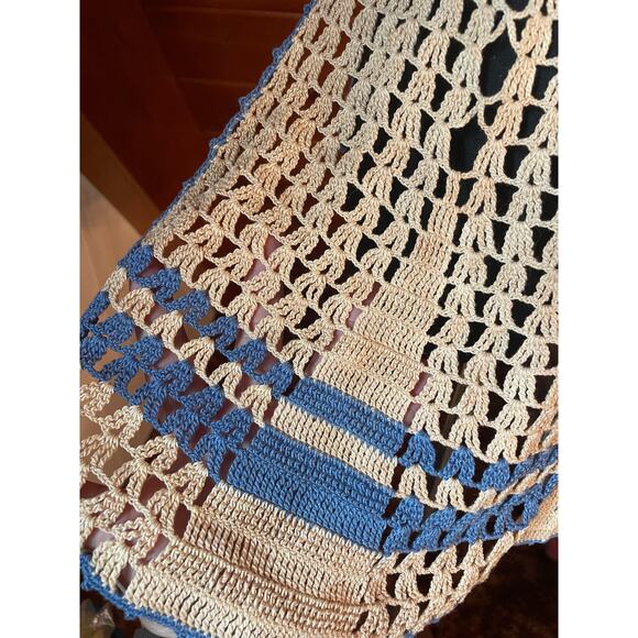 Vintage 50s Handmade White and Blue Open-Weave Crocheted Half Apron - Picture 5 of 7